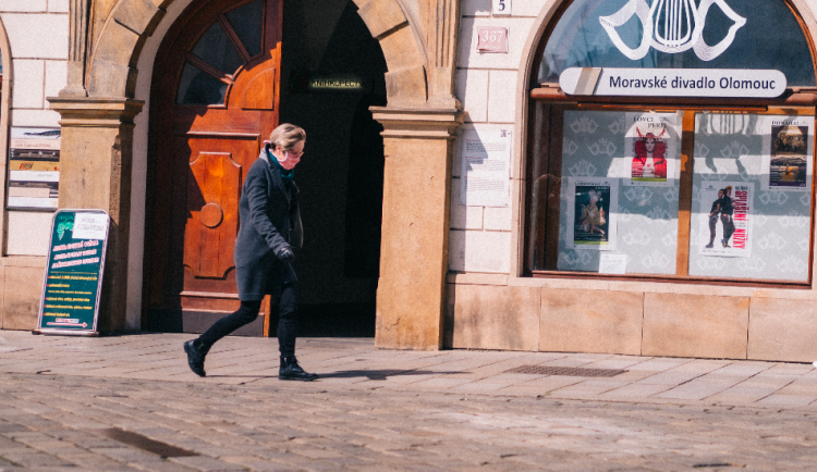 V Olomouckém kraji je 356 potvrzených případů nákazy koronavirem, přibylo 38 nákaz