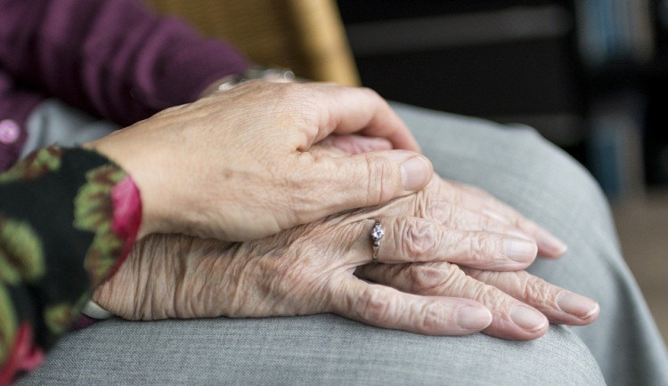 Testy prokázaly, že zaměstnanci prostějovského domova seniorů nejsou nakažení