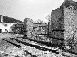 Javoříčko si připomíná otřesnou minulost, před 75 lety tam nacisté zastřelili 38 mužů, vesnici vypálili