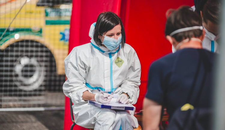 Olomoucká fakultka otevřela poradnu pro pacienty vyléčené z koronaviru