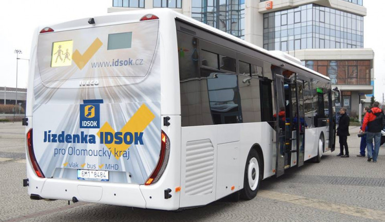 Autobusy v Olomouckém kraji posílí provoz asi na konci května