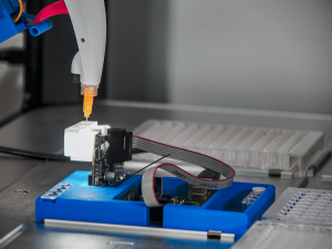 FOTO: Olomoučtí vyvinuli robota jménem Popelka, umí připravit vzorky pro rostlinný výzkum