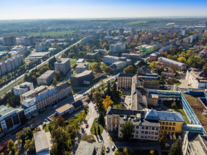 Fakultní nemocnice Olomouc od pondělka povoluje návštěvy
