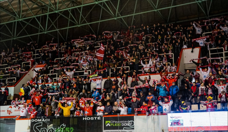 Fanoušci HC Olomouc založili na podporu klubu transparentní účet