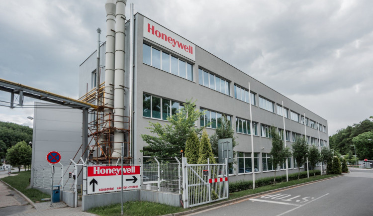 Honeywell v Hlubočkách propustí 200 lidí. Ti, co pracovali více jak dva roky, dostanou šestiměsíční mzdu