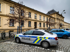 Bezpečnější přerovské nádraží. Policie hledá kolegy do nového oddělení hlídkové služby