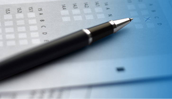 Na sociálních sítích se objevily falešné maturitní testy, ministerstvo školství podá trestní oznámení