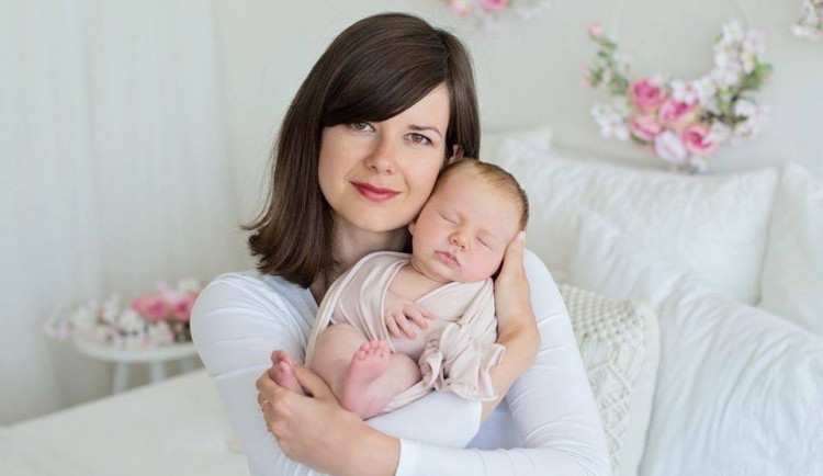 Pomáháme maminkám s poporodními psychickými potížemi, říká Kateřina Hamerníková z organizace Úsměv mámy