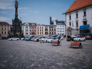 FOTO: Sraz elektromobilů se letos konal už popáté. Primátor na něm představil nový vůz