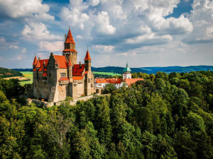 Na dovolenou v České republice se letos chystá 79 procent Čechů