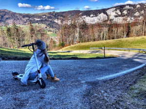 Firma Epic: Elektrické koloběžky City Boss jsme vyladili na základě bohatých zkušeností. Nyní jde do prodeje nová řada