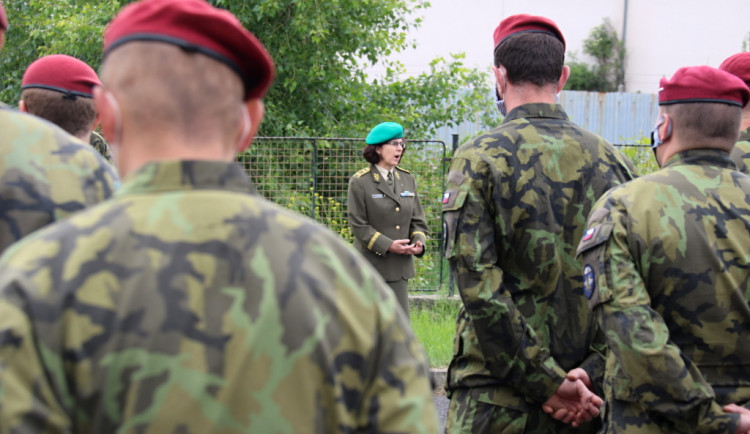 Velitelství pozemních sil se přesunulo z Prahy do Olomouce. Svou činnost dnes zahájí přehlídkou