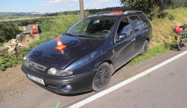 Řidička nezvládla jízdu a skončila v božích mukách, nehoda se obešla bez zranění