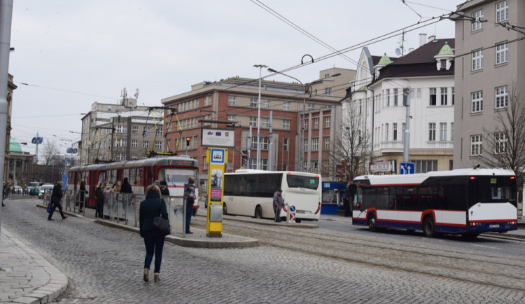 PŘEHLED: Od pondělí až do druhé poloviny srpna bude omezen provoz na tř. Svobody