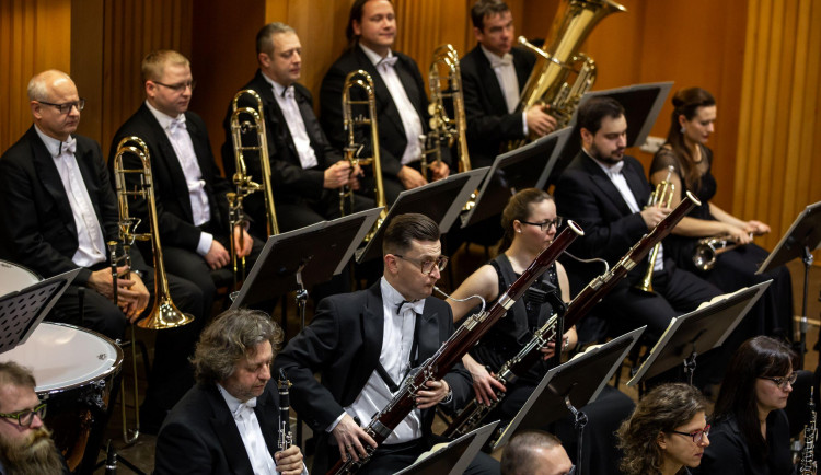 Moravská filharmonie Olomouc na čtvrtek chystá online koncert Zvuky 21. století