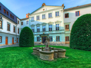 Olomoucká univerzita je jednou ze tří nejlépe hodnocených vysokých škol v Česku. Ve světě získala 501. až 600. místo