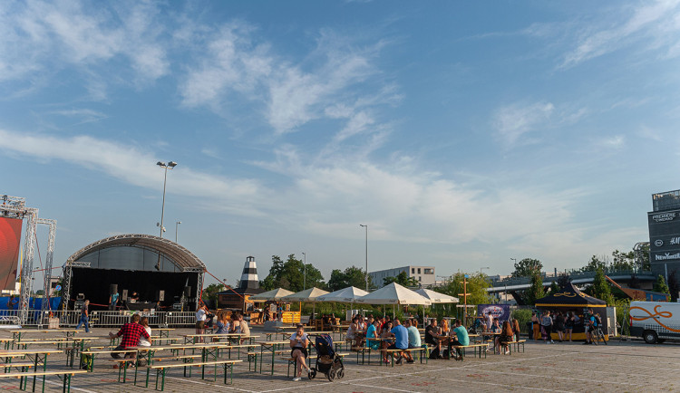 Vinaři, pivovary, guláše a kolotoče. Ve FunParku Galerie Šantovka se chystá rekordní pouť