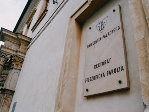 Univerzita Palackého nabídla studentům z Běloruska mimořádná stipendia