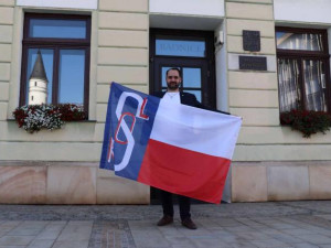 Přerovská radnice vyvěsí sokolskou vlajku. Připomene tím události z roku 1941