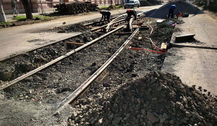 Žižkovo náměstí, konečná zastávka. Tramvaje se budou nově otáčet u Vrchního soudu