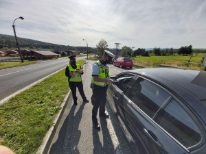 Policisté Olomouckého kraje se zapojili do dopravně informační kampaně. Je zaměřená hlavně na zahraniční řidiče