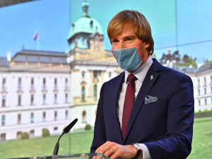 AKTUÁLNĚ: Ministr zdravotnictví Vojtěch rezignoval