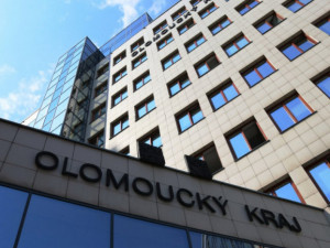 Olomoucký kraj schválil půlmiliardový revolvingový úvěr