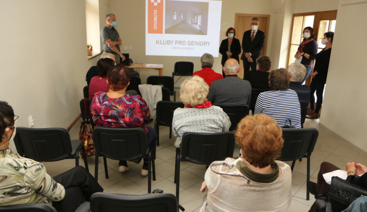 Foto ze slavnostního otevření