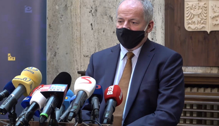 V Česku opět platí nouzový stav. Jaká nová opatření jsou od pondělí zavedena?