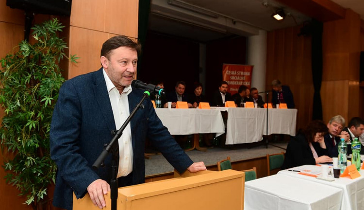 ČSSD v Olomouckém kraji propadla. Neuměli jsme prodat svou práci v koalici, říká Zemánek