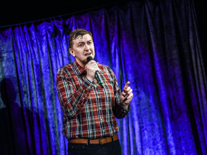 Moravské divadlo v sobotu uvede speciální stand-up comedy Ještě můžeme!