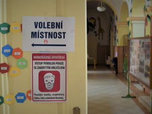 VOLBY 2020: Začal finální den senátních voleb! Hlasovat můžete do dvou hodin odpoledne