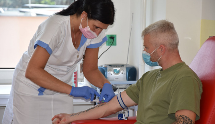 FN Olomouc má nedostatek krve, žádá dárce o pomoc