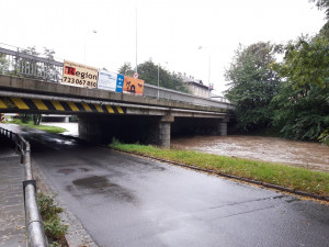 V Olomouci se rozvodňují řeky, hrozí uzavření Myší díry
