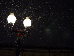 Vraždící klaun? Žena zavolala strážníky kvůli strašidelným zvukům z kontejneru