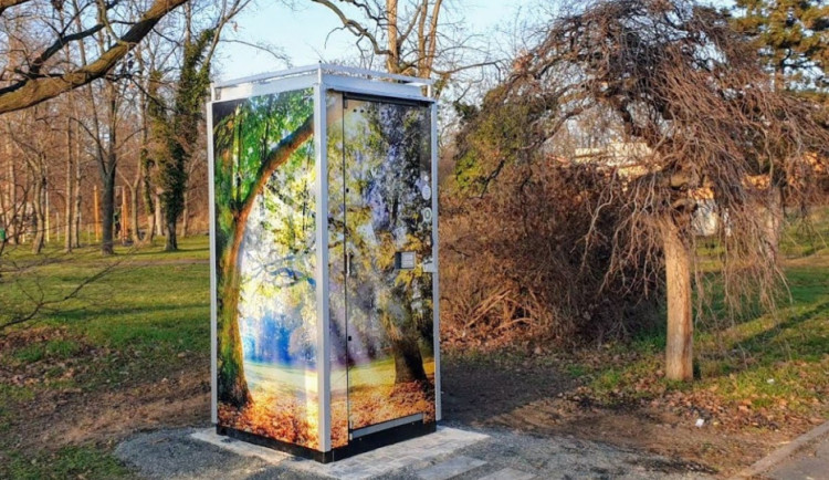 V olomouckých Čechových sadech vyrostou chytré toalety. Původní budova veřejných WC půjde k zemi