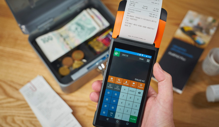 Odklad EET může fakticky znamenat konec projektu, říkají odborníci