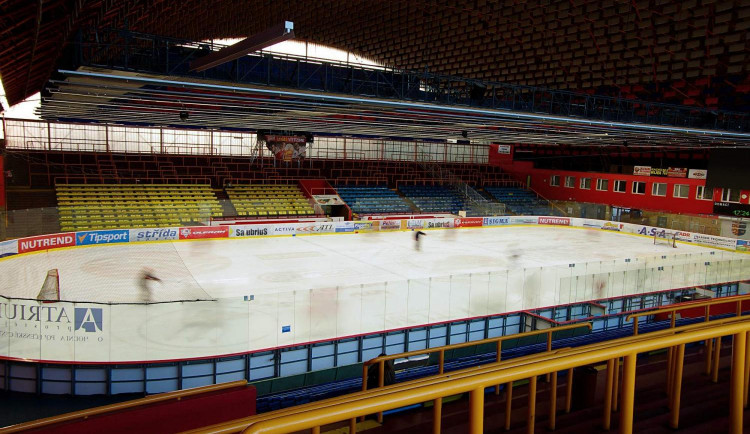 Šatny pro mládež na prostějovském zimním stadionu vyjdou na miliony. Město schvaluje další dotaci