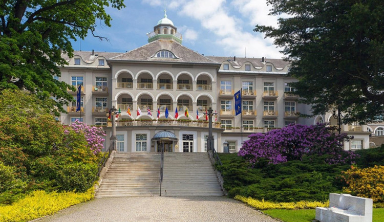 Opatření opět dopadají i na lázně v kraji. Chystají se na příjem pacientů z nemocnic