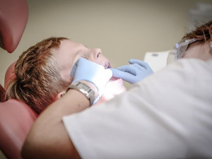 Celý listopad bude omezen provoz zubní pohotovosti ve FN Olomouc