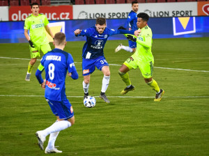 Sigma Olomouc porazila Karvinou 3:0 a bodovala v šestém kole v řadě