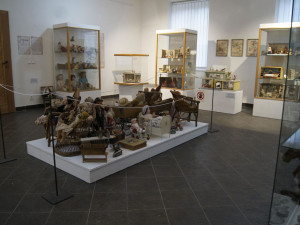 Muzeum v Zábřehu otevře výstavu historických hraček, které si děti dříve přály od Ježíška