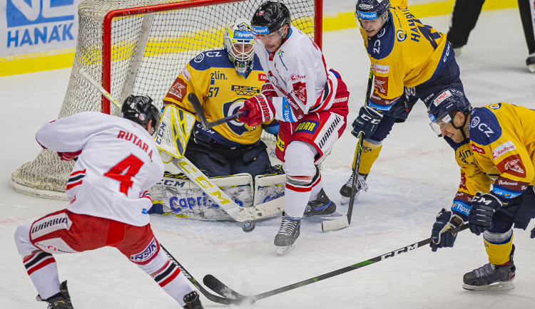 Hokejisté Olomouce porazili Zlín na jeho ledě 4:1