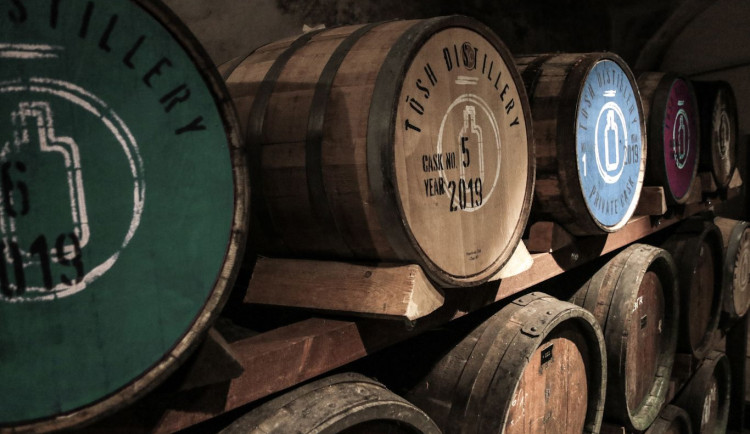 Tradice ožila. Těšetická palírna TŌSH vzkřísila výrobu první československé whisky