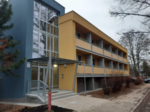 Nemocnice Šternberk zrekonstruovala Domov sester, byty využívají zaměstnanci i studenti dobrovolníci