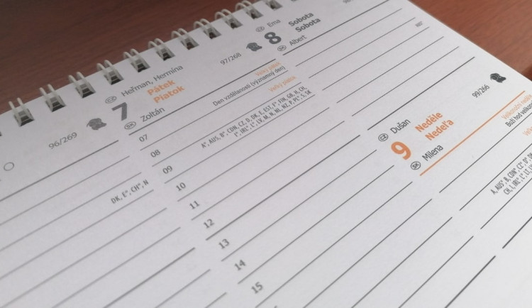 Více než letos. Kolik bude prodloužených víkendů v roce 2023?