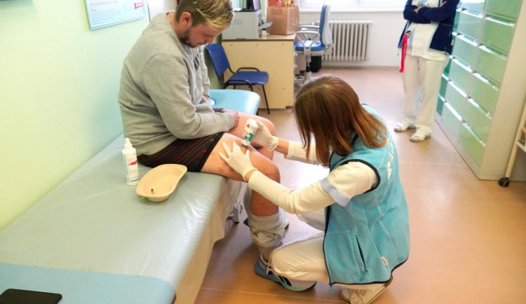 Prostějovská nemocnice má nové Centrum biologické léčby pro pacienty s kožními obtížemi