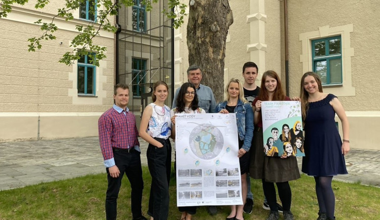 V soutěži Laurus 2022 studenti uspěli se svým návrhem revitalizace území kolem pískovny