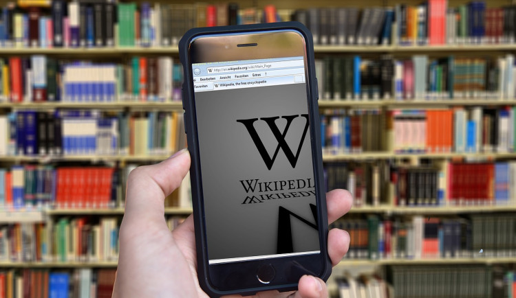 Jaké jsou novinky v novém vzhledu Wikipedie a jak ho lze deaktivovat?