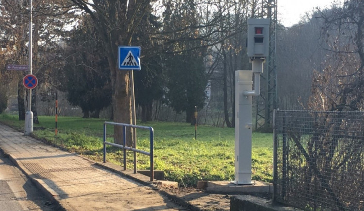 Vaše auto bylo nasnímáno, hrozí pokuta. Podvodníci posílají falešné e-maily od policie